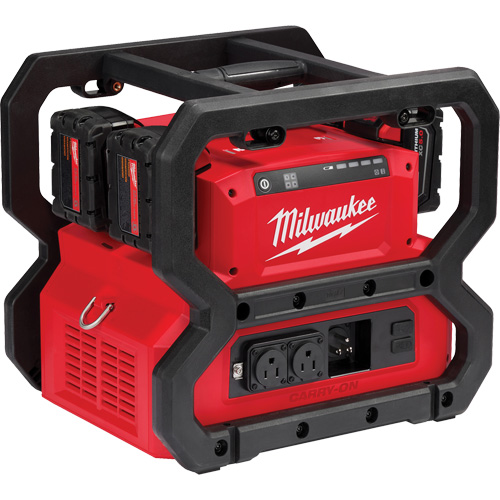 Bloc d'alimentation M18 Carry-On, 1800 W/3600 W, Lithium-ion, 13-3/4" ha x 12-1/4" la x 15" p x 28 lb OCP Construction Supplies