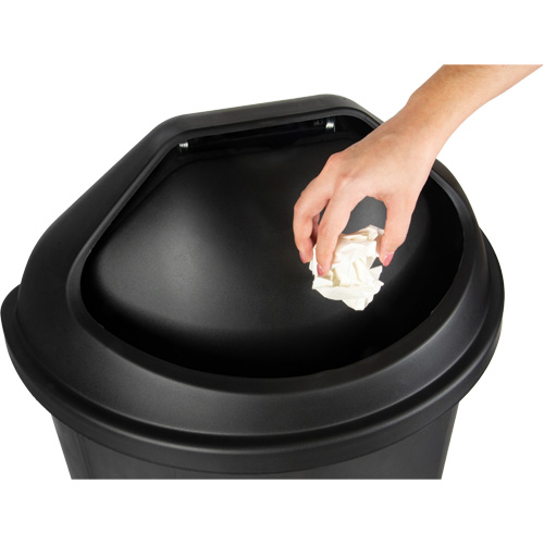 Couvercle pour poubelle demi-ronde, Couvercle demi-rond, Poly&eacute;thyl&egrave;ne OCP Construction Supplies
