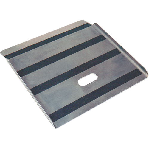 Rampes en aluminium pour trottoir, 750 lb Capacit&eacute;, 27" la x 27" lo OCP Construction Supplies
