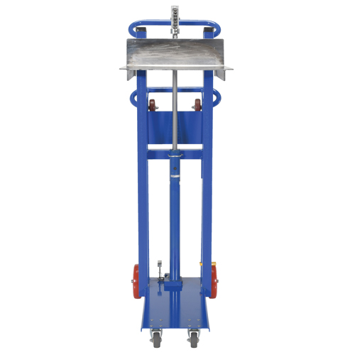 Gerbeur &agrave; plateforme hydraulique, M&eacute;canisme Pompe au pied, Capacit&eacute; de 750 lb, Levage max de 52" OCP Construction Supplies