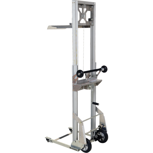 Appareil de levage portatif en aluminium, M&eacute;canisme Pompe au pied, Capacit&eacute; de 200 lb, Levage max de 61" OCP Construction Supplies