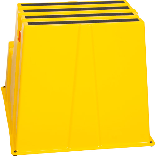 Escabeau industriel, 2 marches, 26" x 22-7/16" x Hauteur 19-11/16" OCP Construction Supplies
