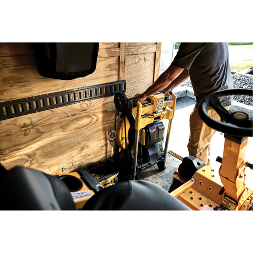 Trousse tondeuse &agrave; gazon sans balais sans fil XR 2X20V MAX*, Pouss&eacute;e, &agrave; pile, Largeur de coupe 21" OCP Construction Supplies