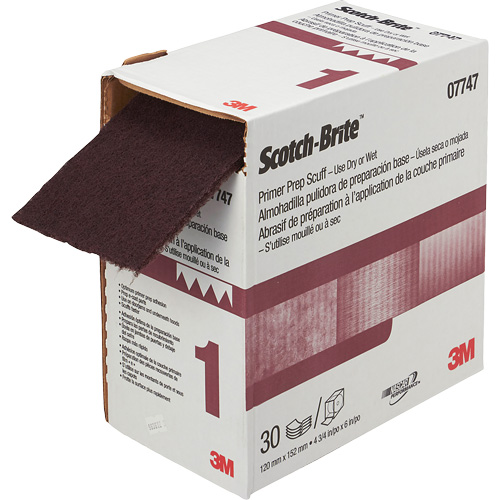 Pr&eacute;paration de la couche d'appr&ecirc;t VFN Scotch-Brite, 4-3/4" x 180", Oxyde d'aluminium OCP Construction Supplies