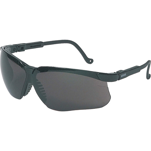 Lunettes de s&eacute;curit&eacute; Uvex HydroShield Genesis, Lentille Gris fonc&eacute;, Antibu&eacute;e/Anti-&eacute;gratignures, ANSI Z87+/R&eacute;pond ou surpasse la norme CSA Z94.3 OCP Construction Supplies