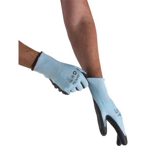 Gants &eacute;lastiques &eacute;cologiques r&eacute;sistants &agrave; la coupe, Taille 7, Calibre 13, Rev&ecirc;tement Polyur&eacute;thane, Enveloppe en PEHP/rPET, ASTM ANSI niveau A3 OCP Construction Supplies