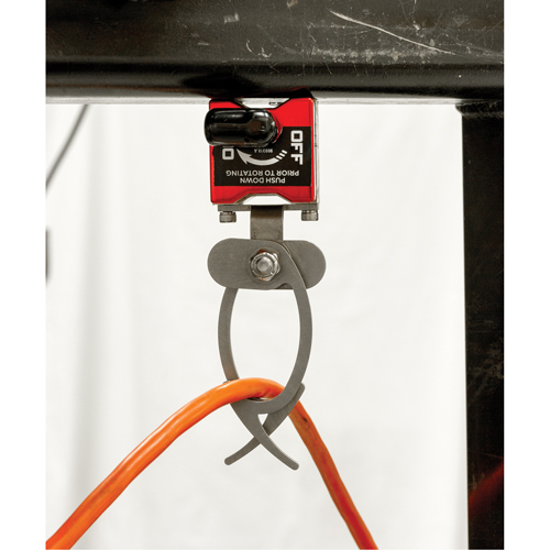 Crochets de suspension avec interrupteur, Longueur de 5-3/4", Diam&egrave;tre de 1-3/4", Capacit&eacute; de 35 lb OCP Construction Supplies