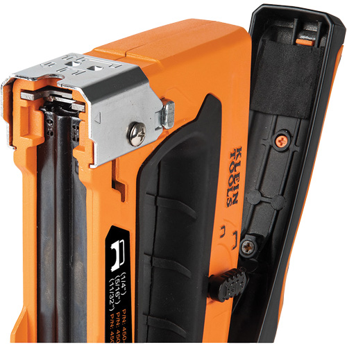Loose Cable Stapler, 5/16"/1/4"/11/32" Staples OCP Construction Supplies