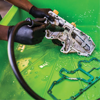 Nettoyant et d&eacute;graissant naturel CB 100 ALU, Bouteille &agrave; g&acirc;chette OCP Construction Supplies