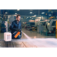 Pompe &agrave; pulv&eacute;riser pour E-Weld Plasma, Longueur du tube 15,4" OCP Construction Supplies