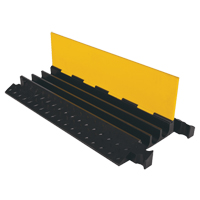 Protecteur de c&acirc;ble robuste Yellow Jacket, 3 canaux, 36" lo x 18,5" la x 2,875" h OCP Construction Supplies