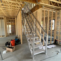 Escalier Smartstairs t&eacute;lescopique &agrave; 3-5 marches en aluminium OCP Construction Supplies