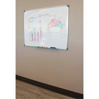 Tableaux blancs, Non magn&eacute;tique, 24" la x 18" h OCP Construction Supplies