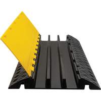 Protecteur de c&acirc;bles en polyur&eacute;thane, 3 canaux, 35,43" lo x 19,69" la x 3" h OCP Construction Supplies