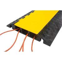 Protecteur de c&acirc;bles en polyur&eacute;thane, 3 canaux, 35,43" lo x 19,69" la x 3" h OCP Construction Supplies