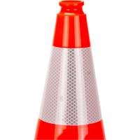 C&ocirc;ne de signalisation de premi&egrave;re qualit&eacute;, 18", Orange, Bande(s) r&eacute;fl&eacute;chissante(s) 6" OCP Construction Supplies