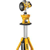 Lampe sans fil sur tr&eacute;pied 20V Max, DEL, 3000 lumens, Boîtier en Plastique OCP Construction Supplies